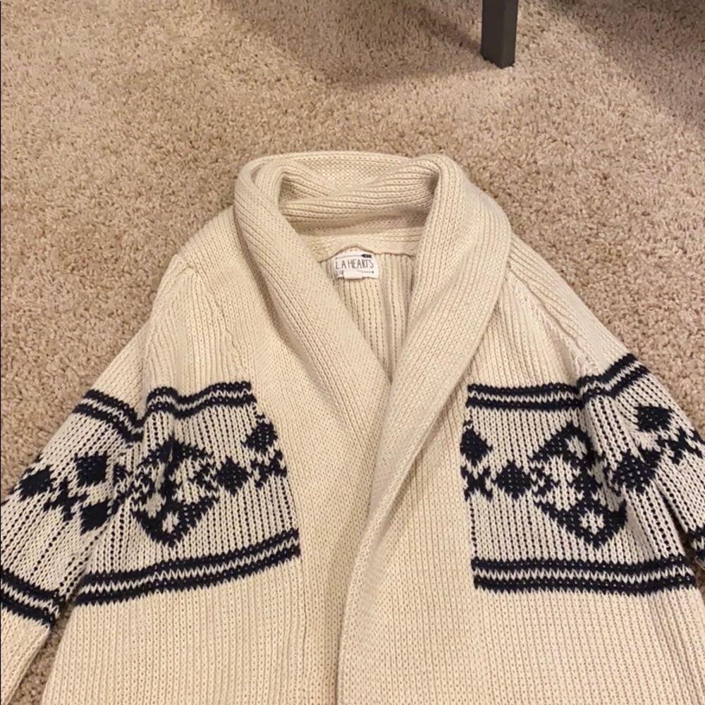 Cardigan - Picture 2 of 3